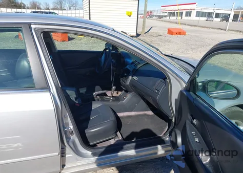 2002 Nissan Altima 2.5 Sl из США, поврежденный, VIN 1N4AL11D22C261768